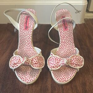 Betsetville pink and white high heels